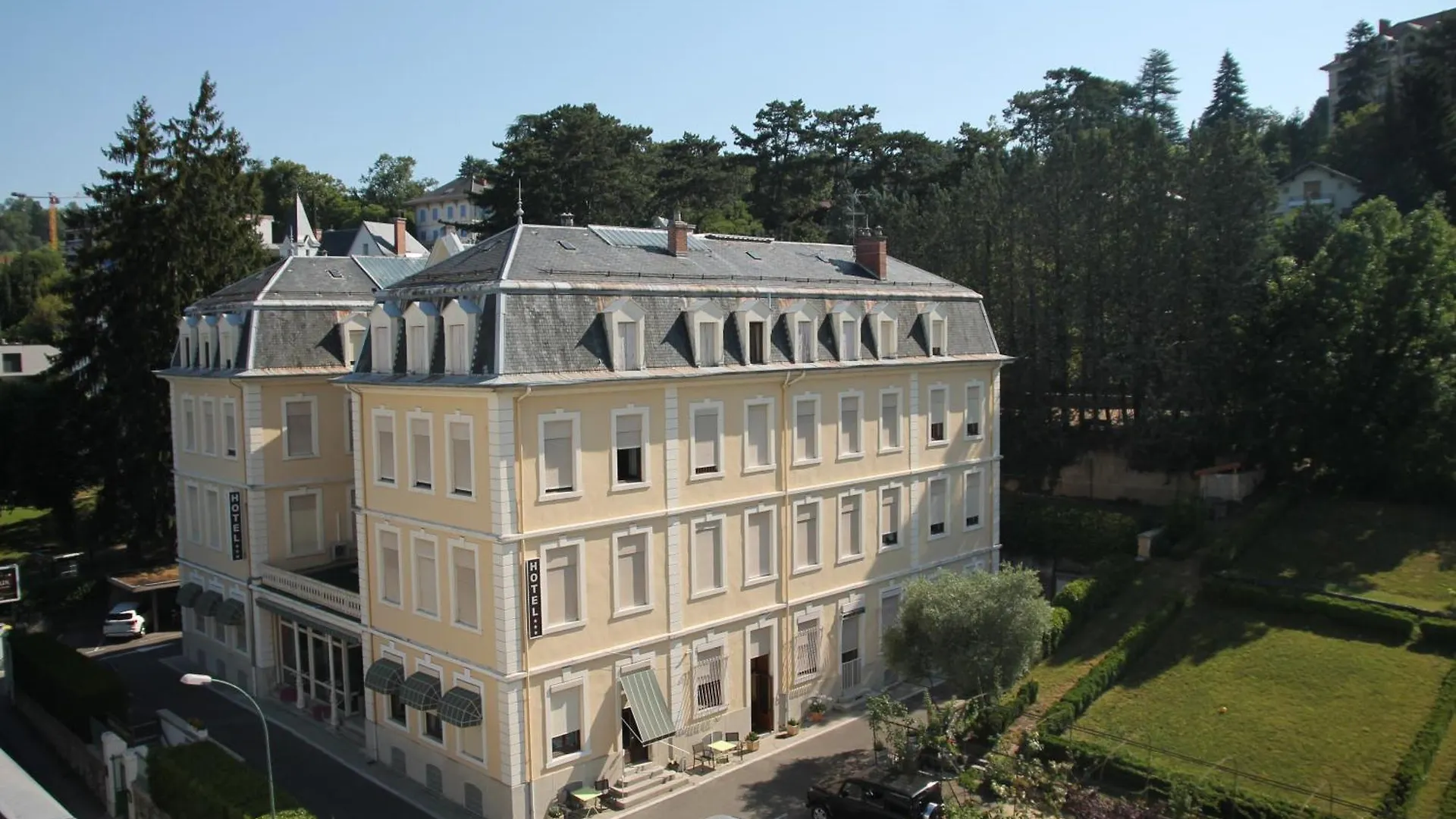 Hotel Des Eaux Aix-les-Bains