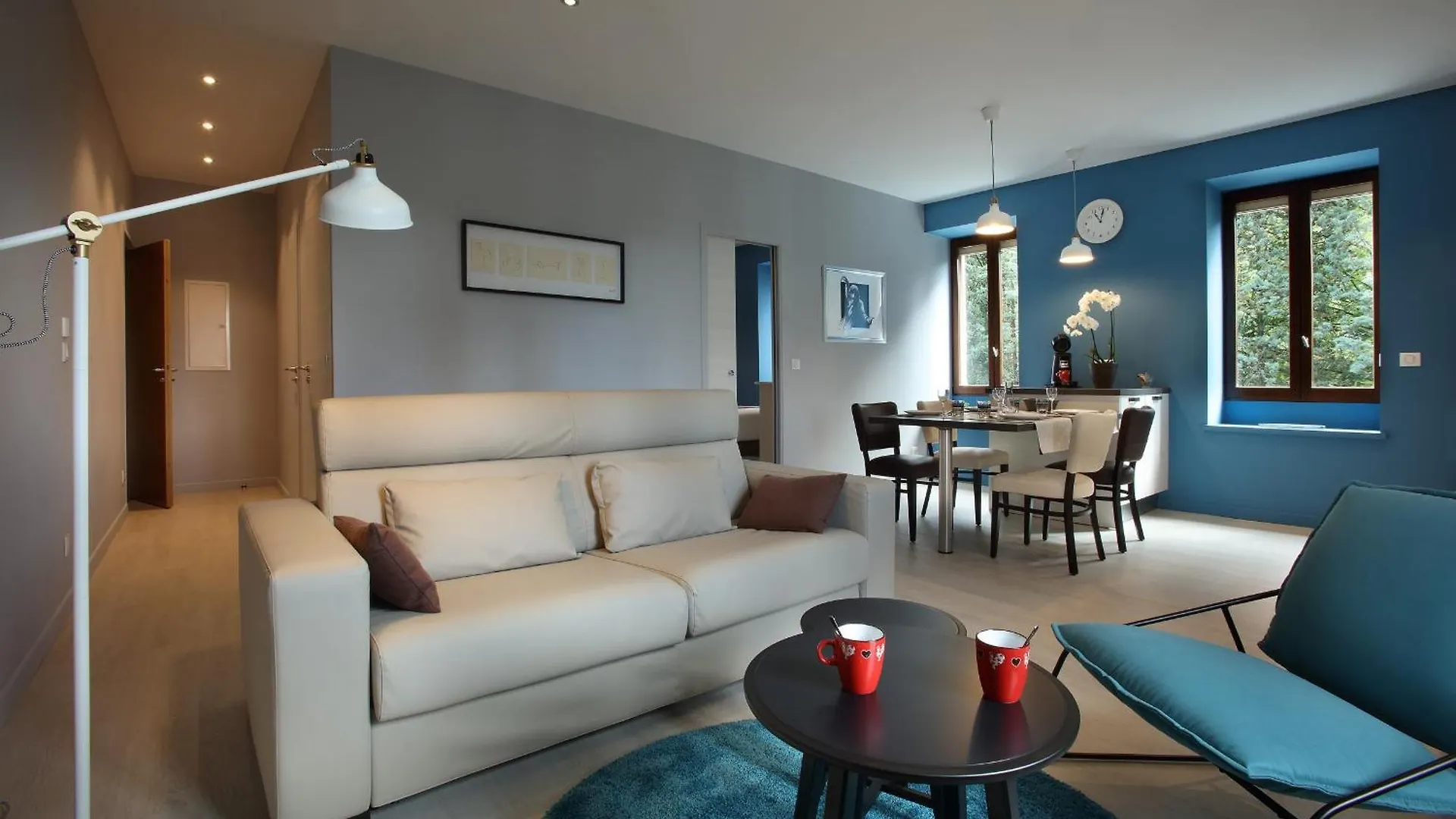 Hotel Des Eaux Aix-les-Bains 3*,  France