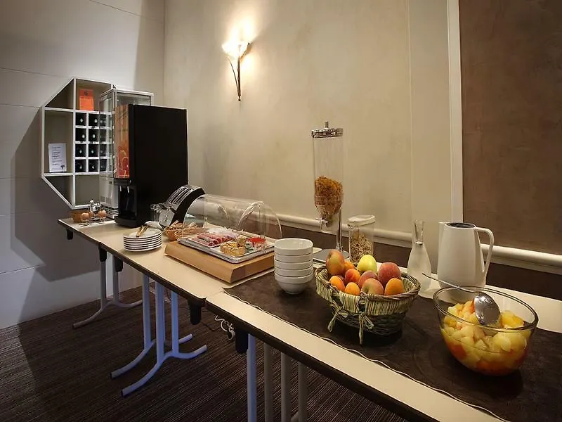 Hotel Des Eaux Aix-les-Bains France