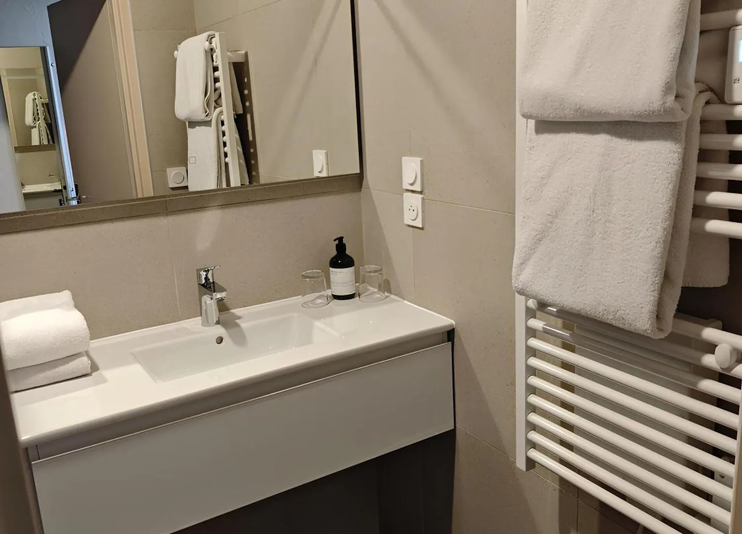Hotel Des Eaux Aix-les-Bains