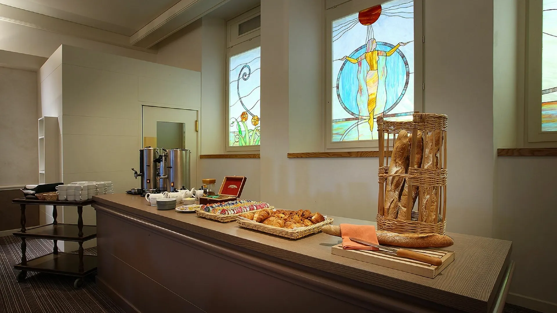 Hotel Des Eaux Aix-les-Bains